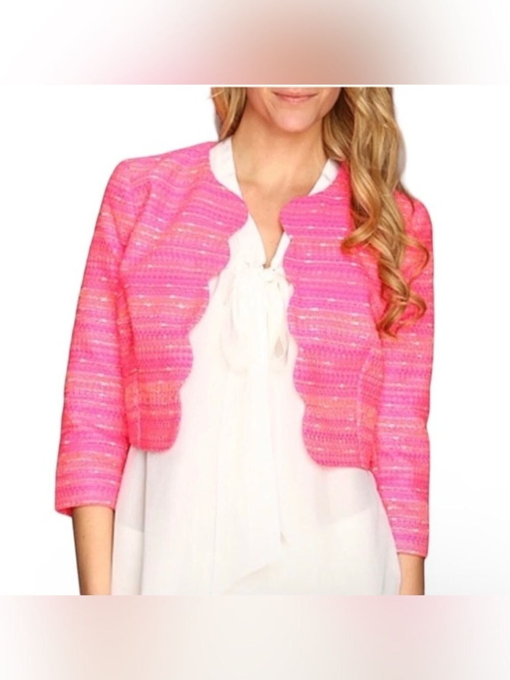 New WITHOUT TAGS Lilly Pulitzer Wonda Pink Metallic Boucle
Cropped Scalloped